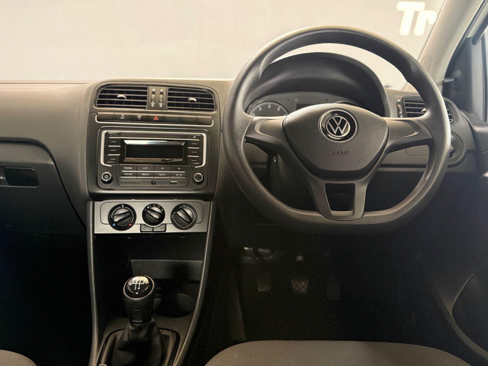 VOLKSWAGEN POLO VIVO 1.4 TRENDLINE Polo Vivo 1.4 Trendline