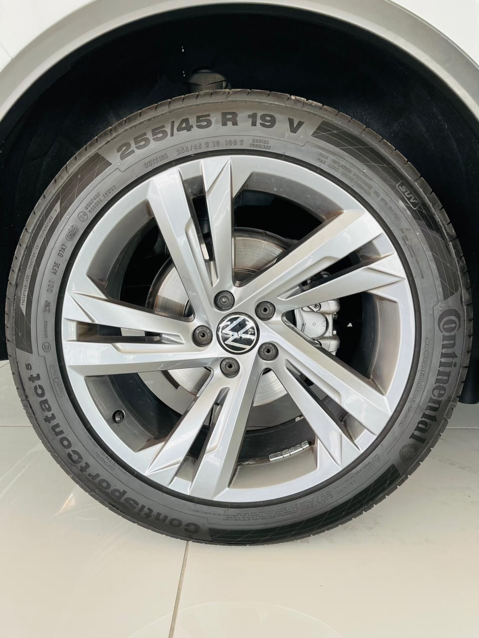 VOLKSWAGEN TIGUAN1.4 TSI R LINE DSG AUTO TIGUAN1.4 TSI R LINE DSG AUTO - 12