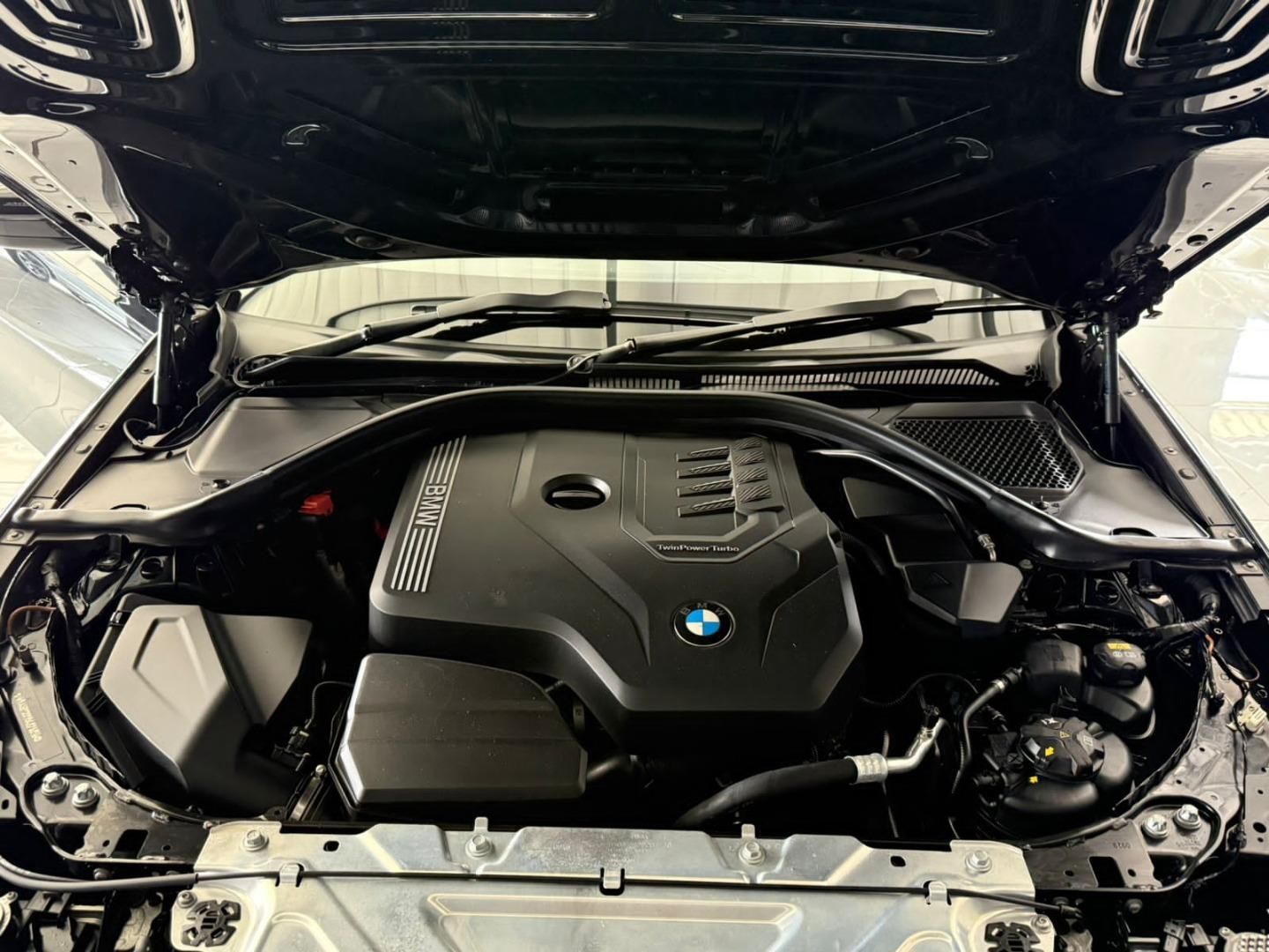 BMW 3 SERIES 330 I M SPORT LAUNCH EDITION - 13