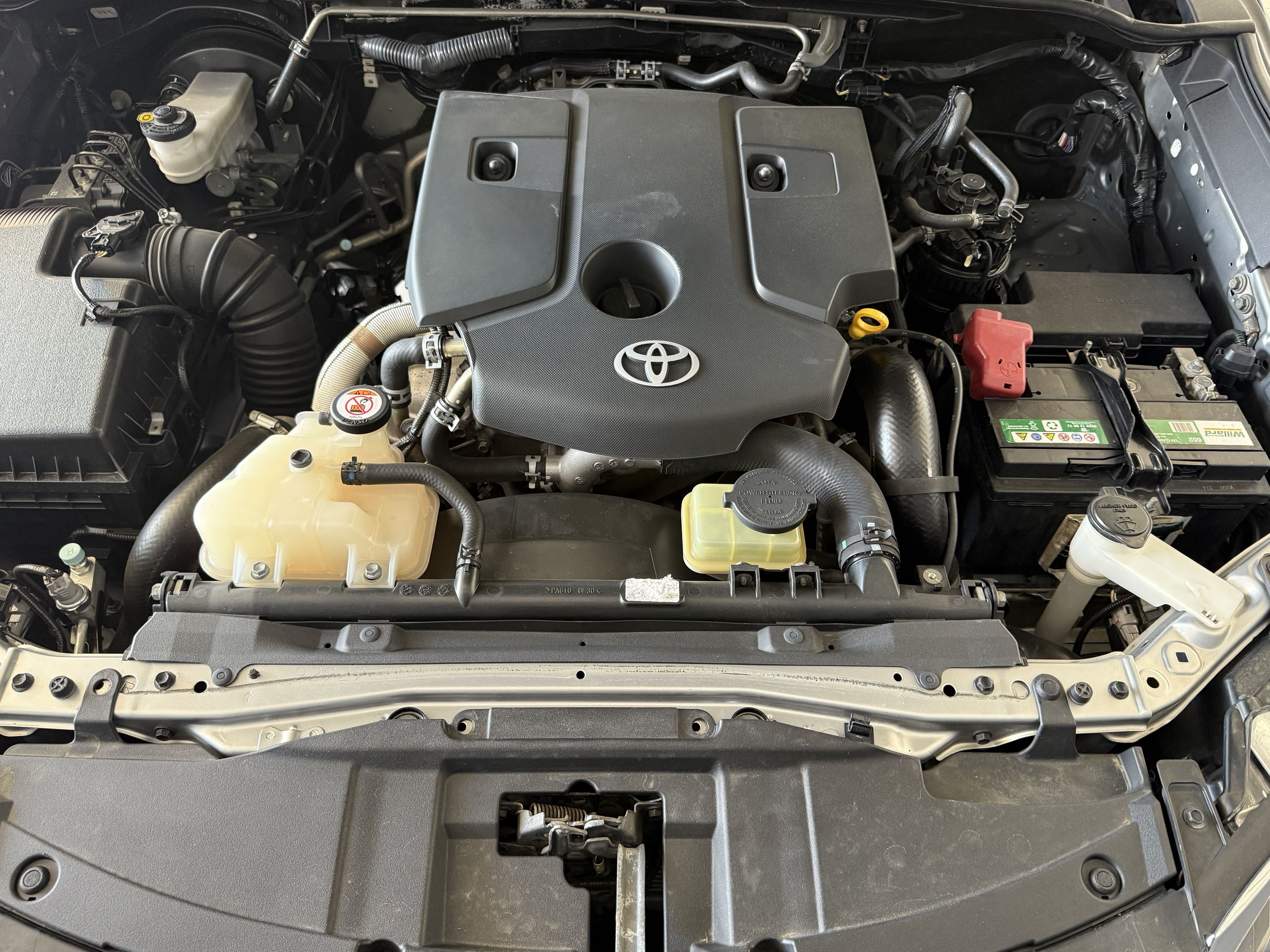 TOYOTA FORTUNER 2.4GD-6 FORTUNER 2.4GD-6