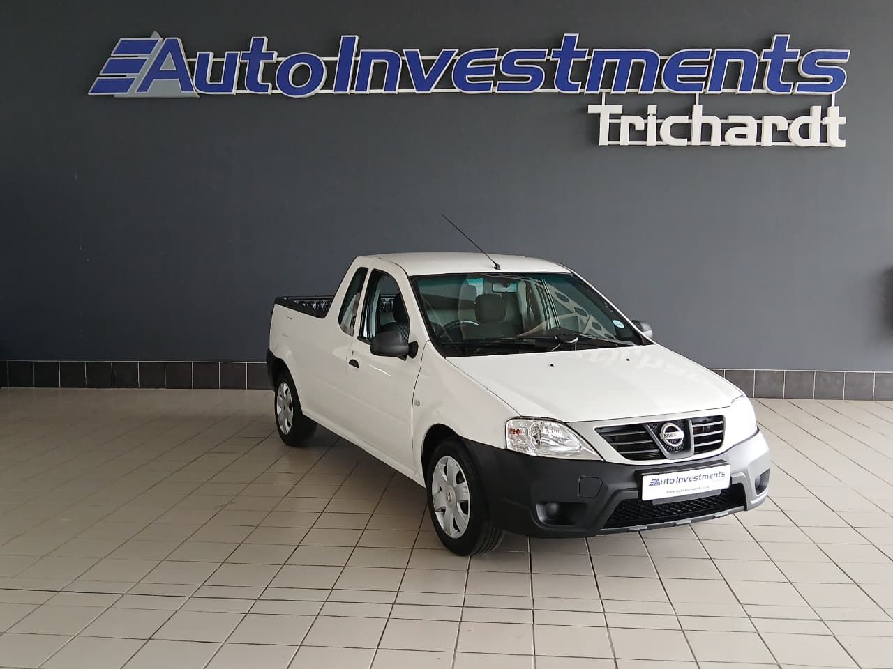 NISSAN NP200 1.6 SAFERY A/C NP200 1.6 Safery A/C