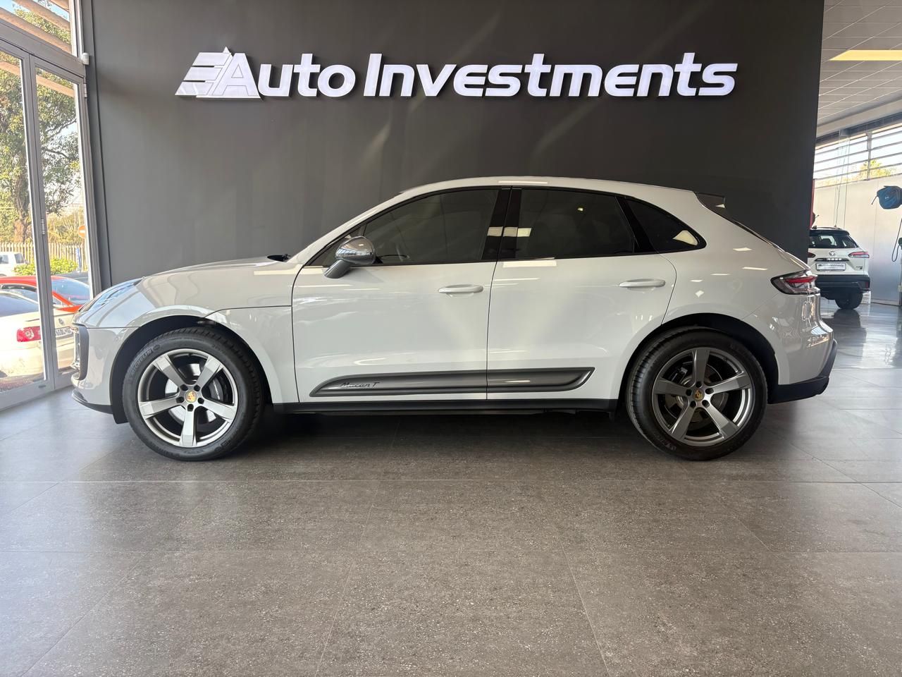 PORSCHE MACAN MACAN T