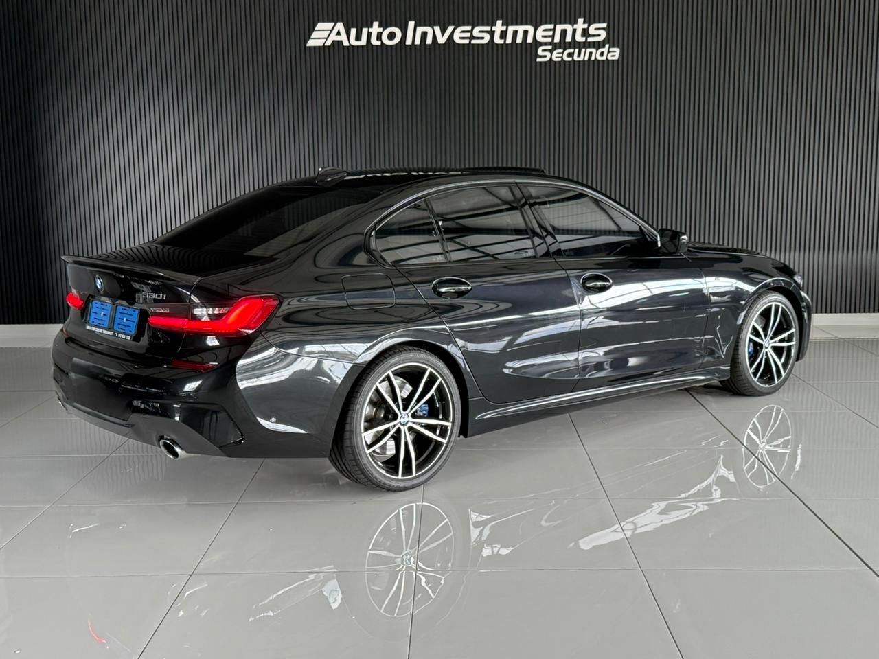 BMW 3 SERIES 330 I M SPORT LAUNCH EDITION - 2