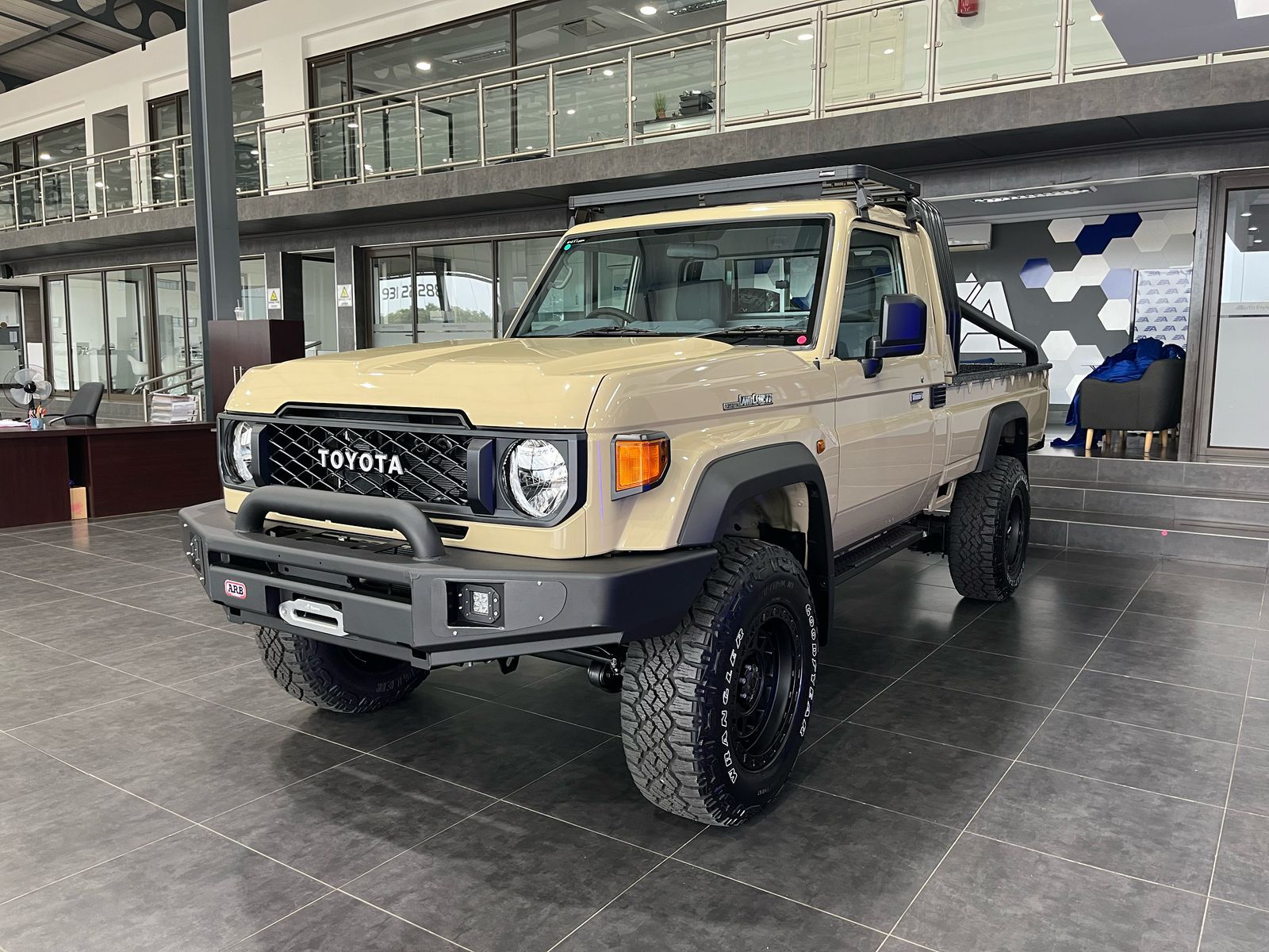 TOYOTA LAND CRUISER PICK UP LAND CRUISER 79 2.8 GD-6 P/U S/C A/T