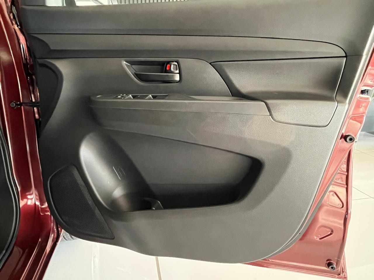 SUZUKI ERTIGA 1.5 GA - 5