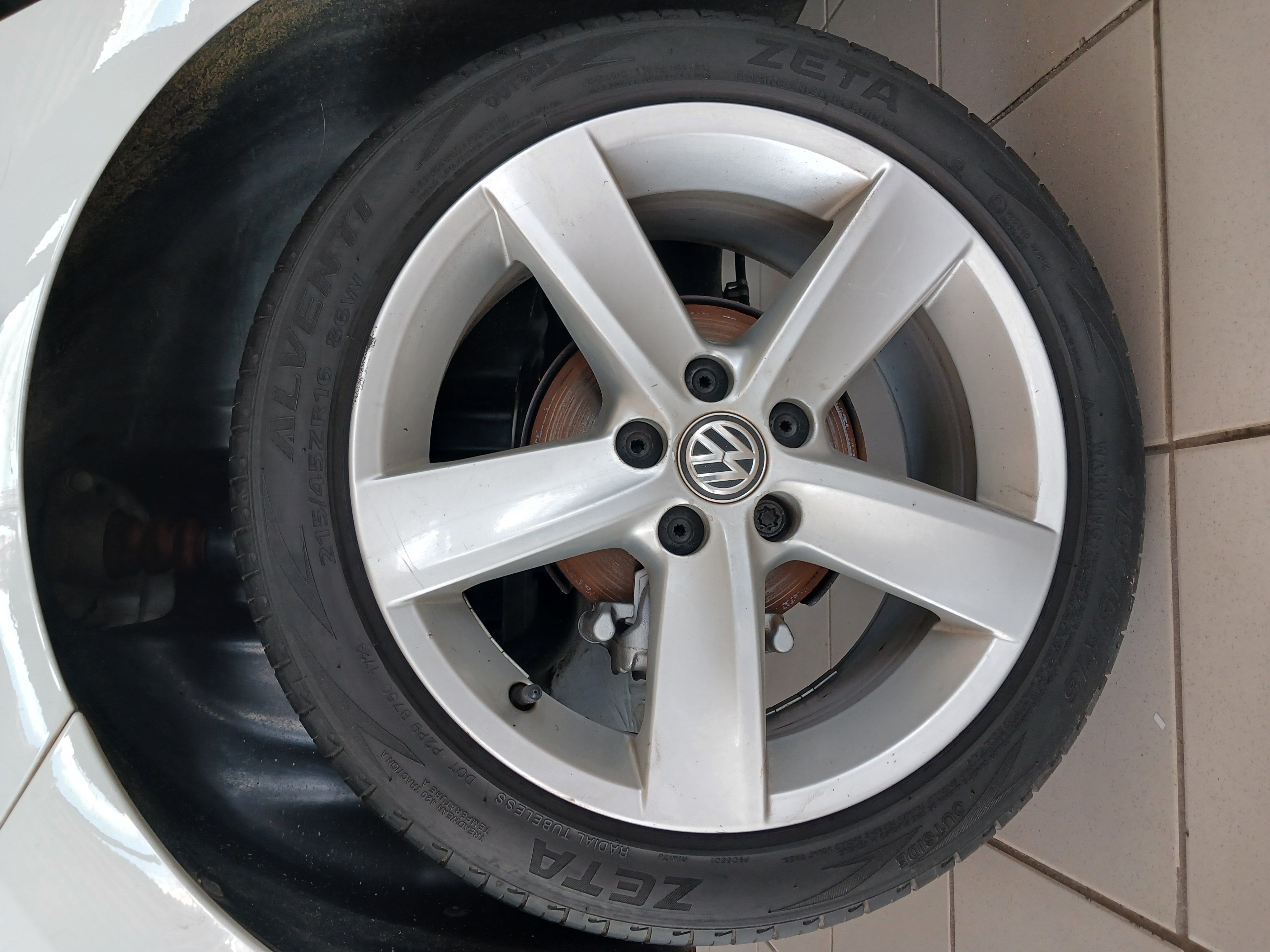VOLKSWAGEN POLO 1.2 TSI COMFORTLINE Polo 1.2 TSI Comfortline - 6
