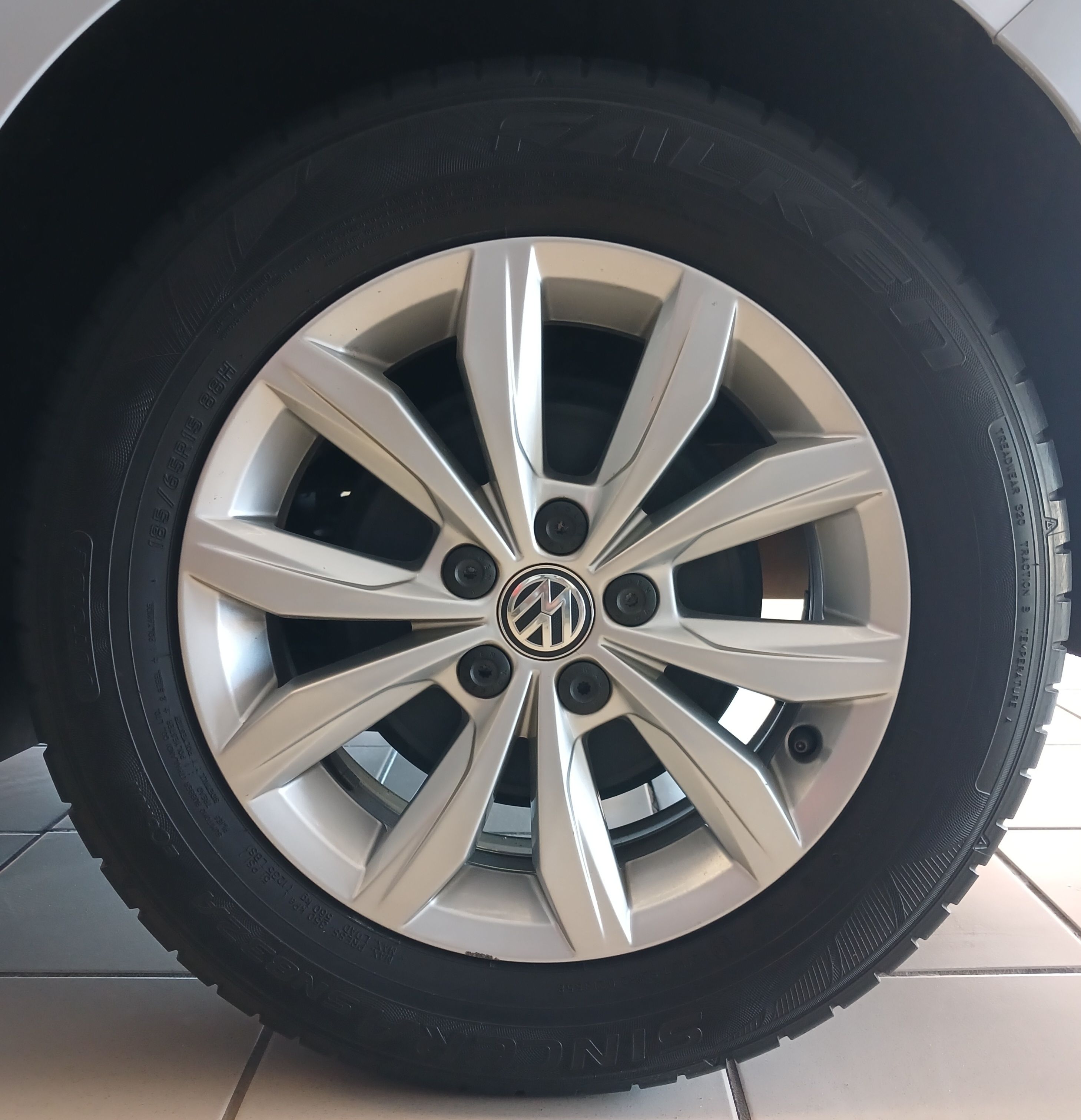 Volkswagen Polo 1.0 TSI Comfortline Polo 1.0 TSI Comfortline