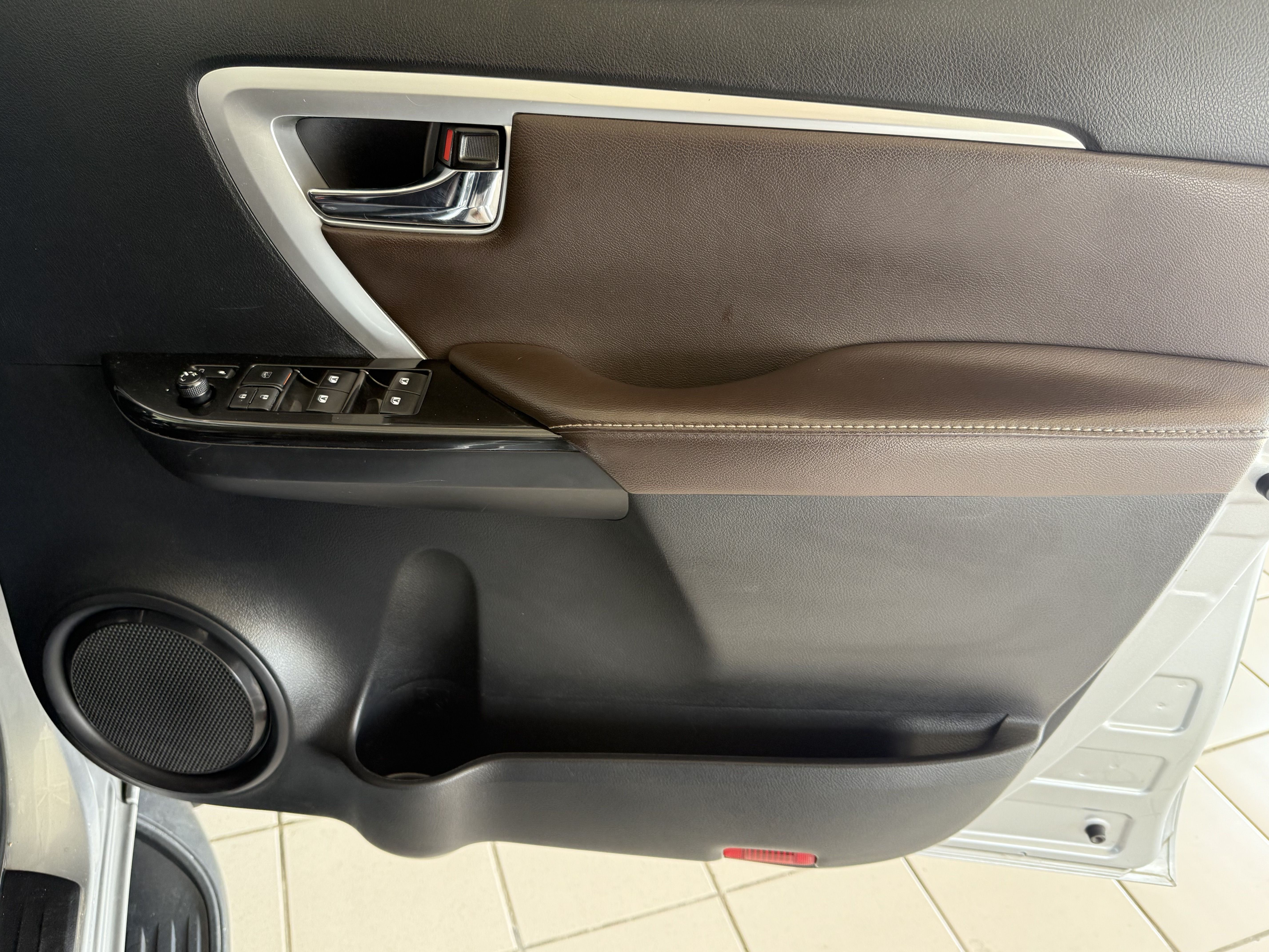 TOYOTA FORTUNER 2.4GD-6 FORTUNER 2.4GD-6