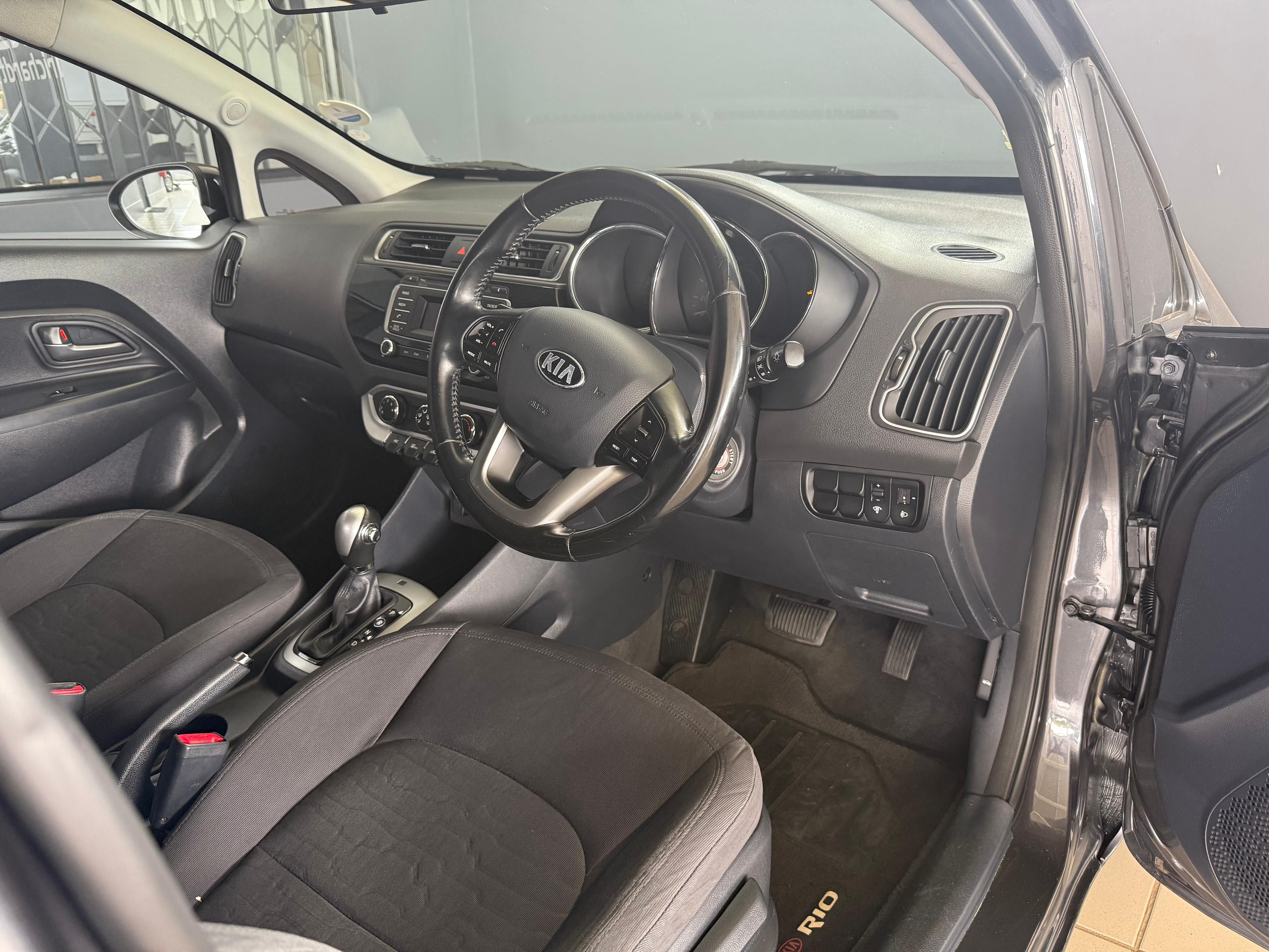 KIA RIO1.4 5-D Rio 1.4 5DR A/T - 9